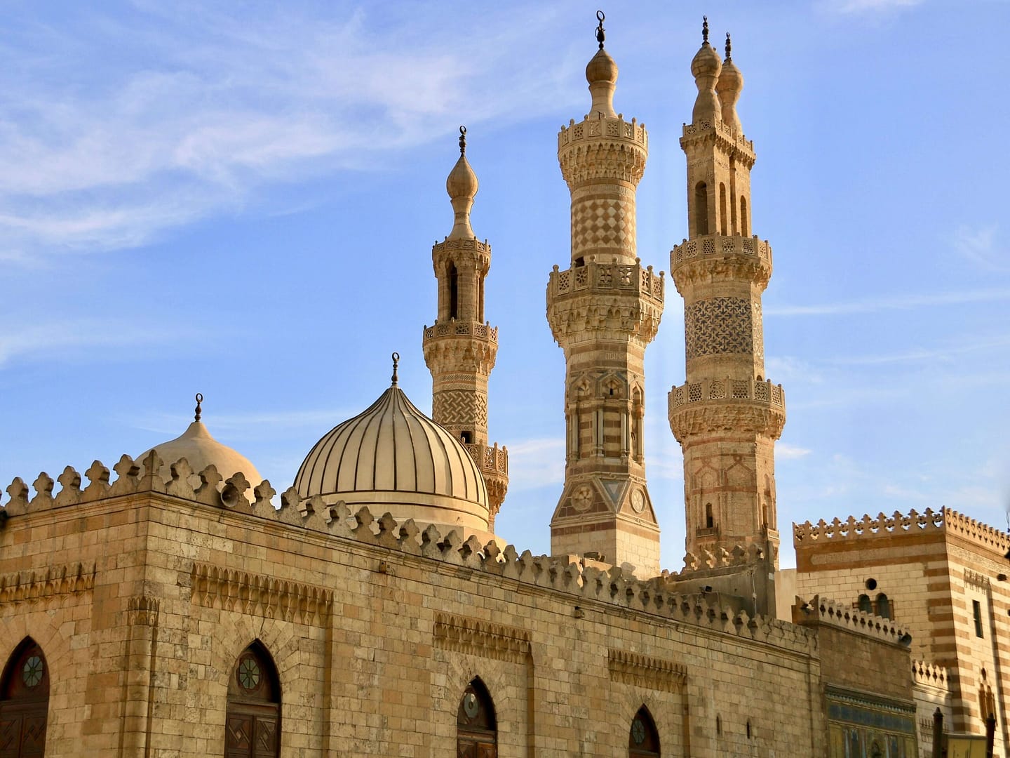 5 Days 4 Nights Travel Package to Cairo & Luxor